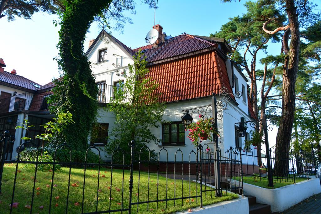 Willa Victor Jastrzębia Góra Exterior foto